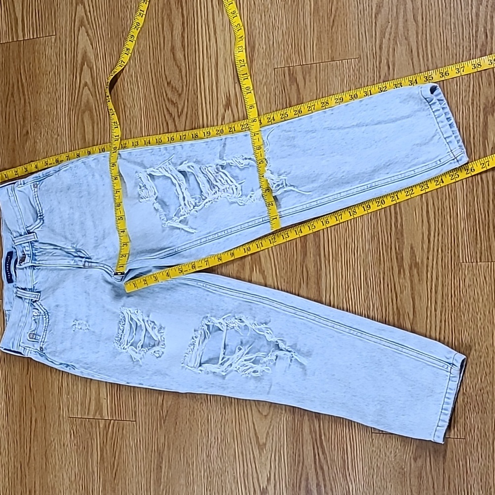 AEROPOSTALE 00x26 MOM 2022 WOMEN PRE-OWNED DISTRESED DISTROYED LIGHT WASH JEANS